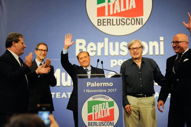 "Via all'operazione meno tasse Chi vota i 5 Stelle non ha la testa"