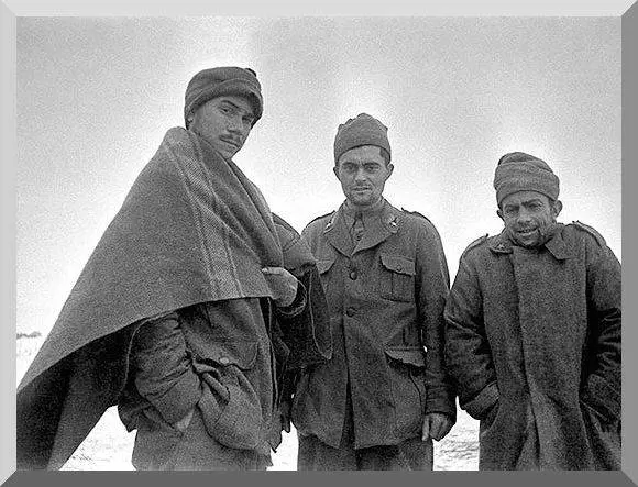 Così i soldati italiani scivolarono all'inferno: nei lager di Stalin