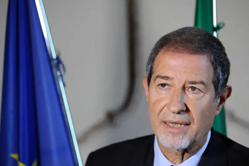 In Sicilia nasce il governo Musumeci. C'è Sgarbi, non la Lega