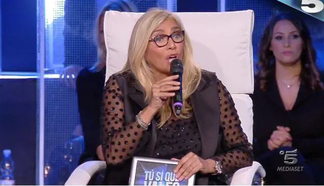 Scintille in tv a Tu si que vales: Mara Venier abbandona lo studio