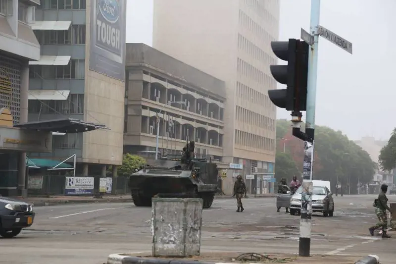 L'esercito dello Zimbabwe prende il controllo della capitale