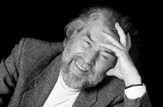 Il tempo circolare nelle "Gomme" di Robbe-Grillet