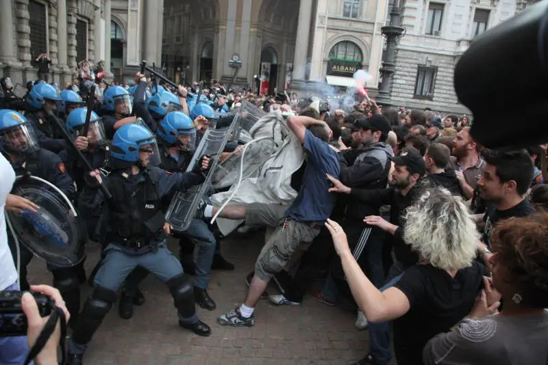 Assalto a Palazzo Marino condannati 9 antagonisti