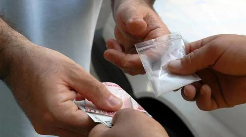 Catania, blitz nella piazza di spaccio: in strada 'pusher' di 6 anni