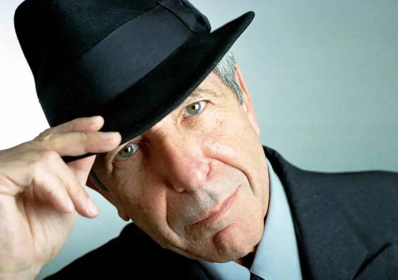 Com'era davvero Cohen? Incanti, blazer e tormento. Parola di Suzanne Vega