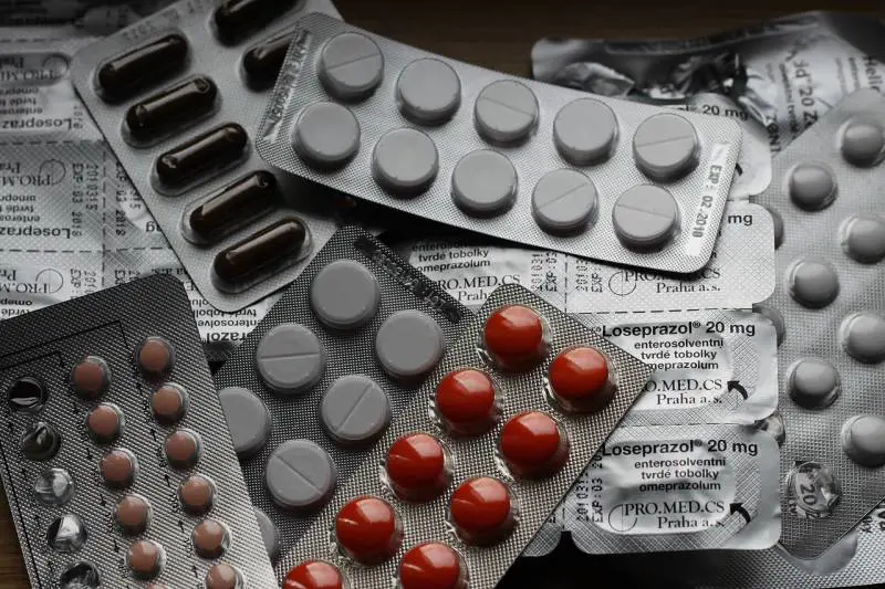 Amazon porta online anche la farmacia