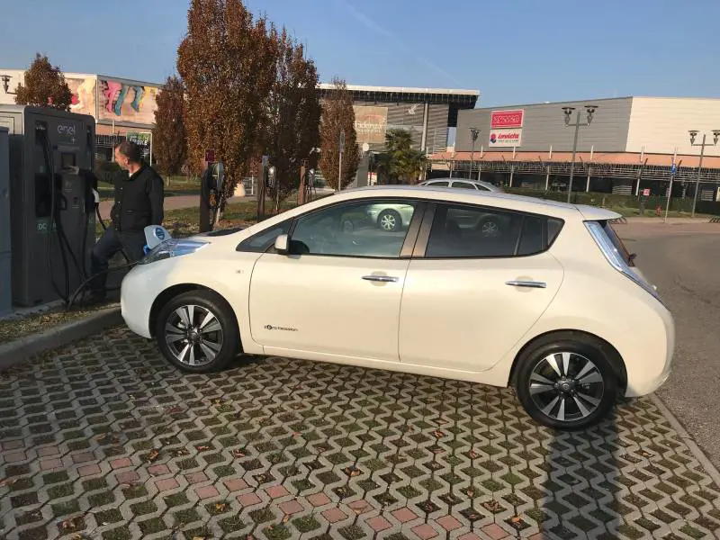 Da Roma a Milano, in 10 ore e 45 euro