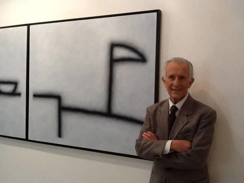 Stefanoni concettuale con ironia
