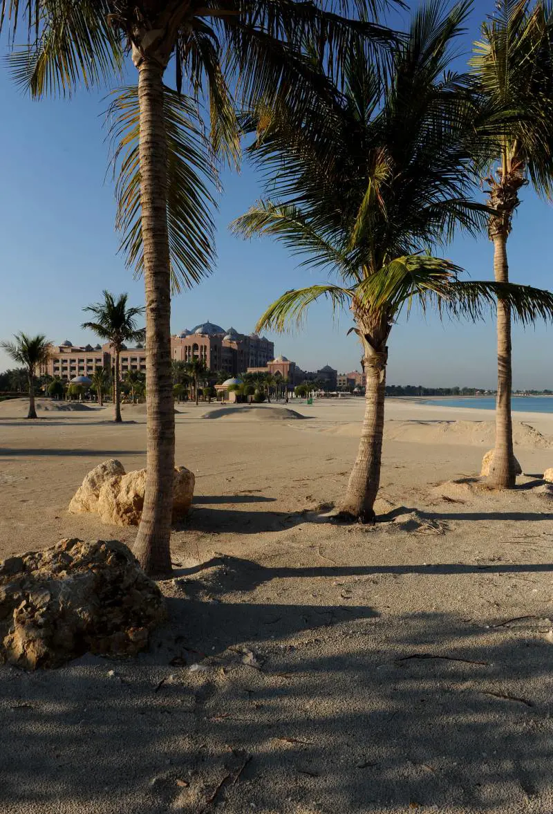 Sono 17 i paradisi fiscali nella lista nera dell'Europa