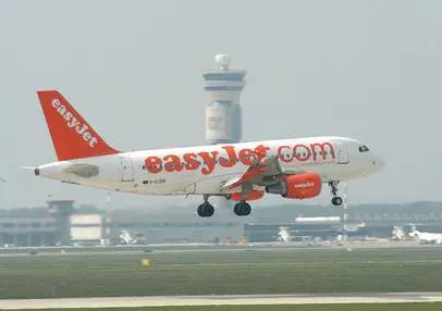 EasyJet punta a integrare tutta Alitalia
