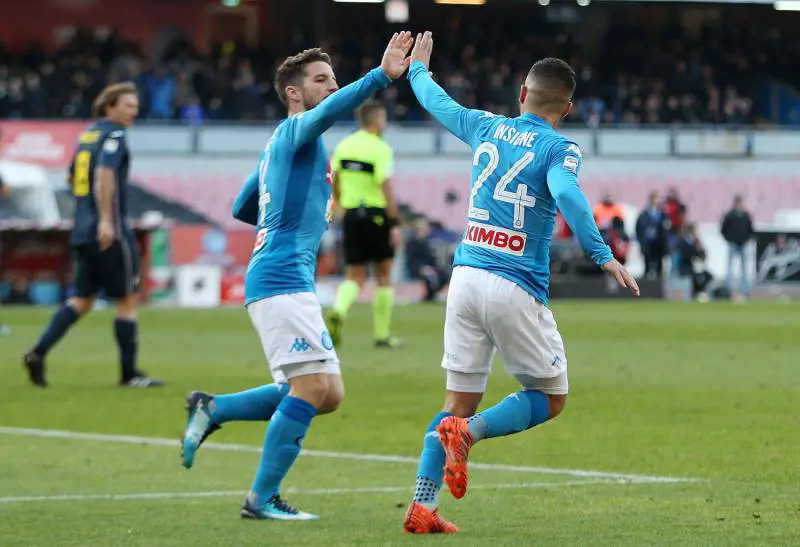 Serie A, il Napoli batte la Sampdoria e tifa Roma per laurearsi campione d'inverno