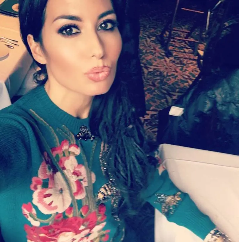 Quella voce sulla Gregoraci: "Nelle pause lavorative andava a Parma con la parrucca da un amico"