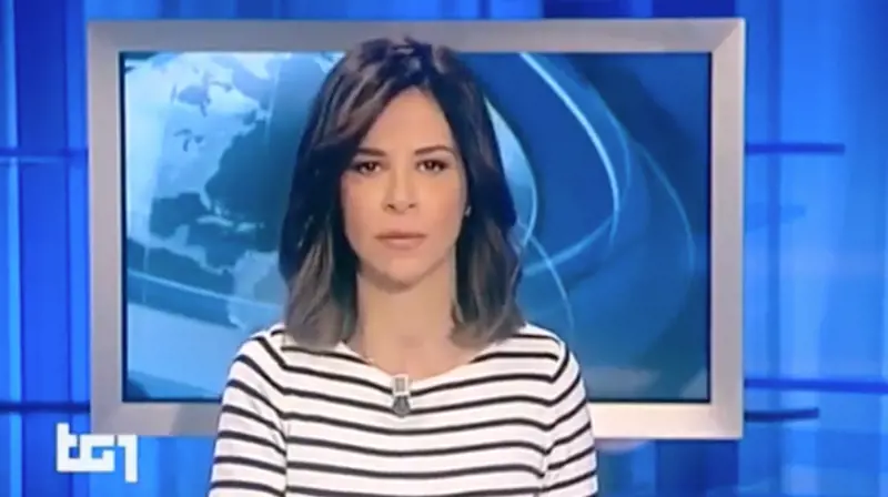 Tg1, colpo di tosse in diretta per Micaela Palmieri 