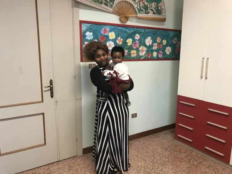 Chieti, nel presepe vivente Maria e Gesù neri. Forza Nuova: "È blasfemo"