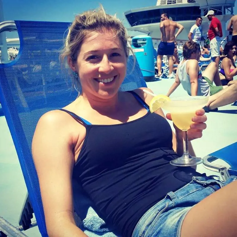 Muore di cancro a 27 anni ma prima scrive una lettera: "La vita è un dono"