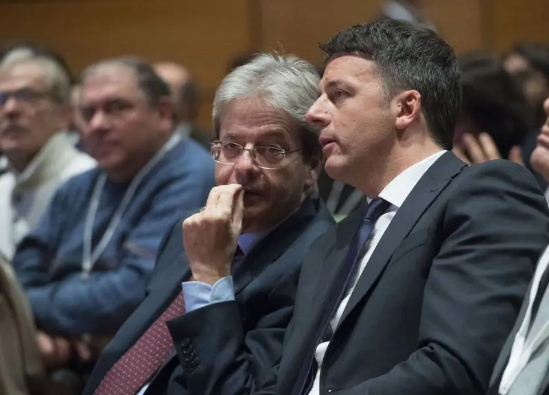 "In corsa all’uninominale" Renzi intrappola Gentiloni