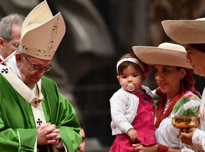 Bergoglio adesso riscopre il valore della "patria"