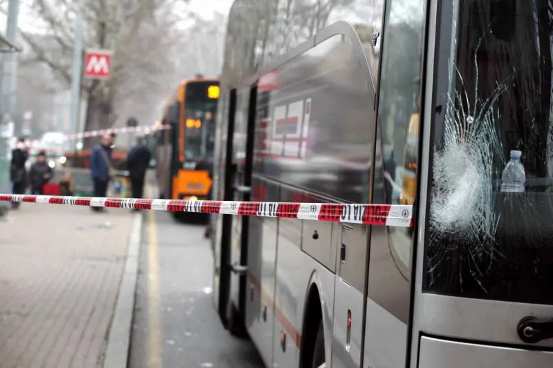 Romolo, autobus travolge ragazzino