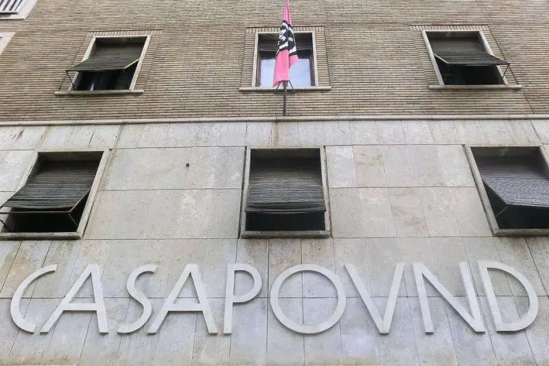 "Mail bombing" fa saltare l'incontro di CasaPound