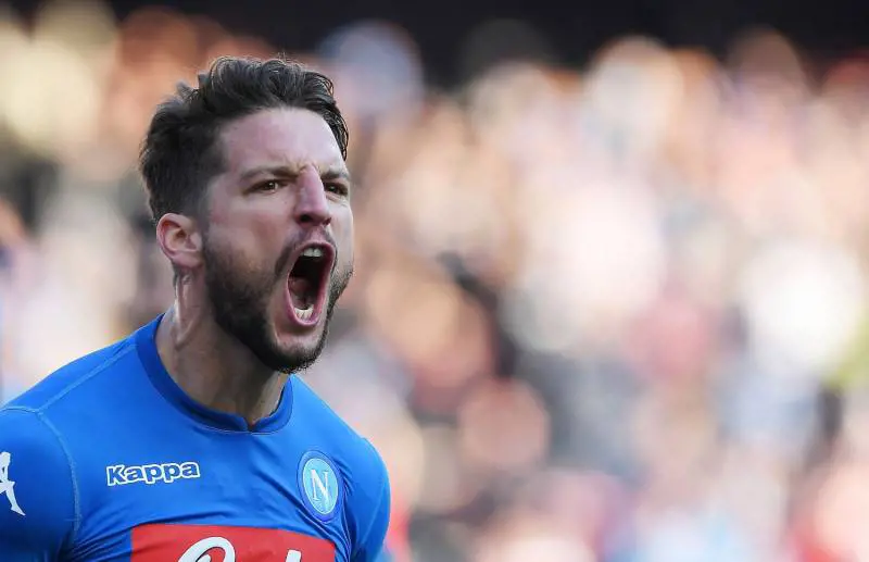 Serie A, tris del Napoli al Bologna e primo posto in classifica