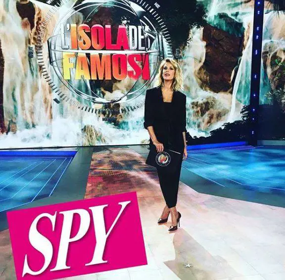 Isola dei Famosi, Alessia Marcuzzi lancia una frecciatina alla Cipriani