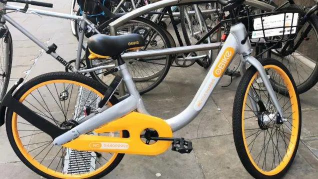 Roma, biciclette del bike sharing riemergono dal Tevere