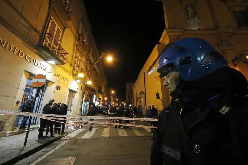 Gioielliere uccide rapinatore: è indagato per omicidio volontario