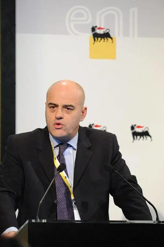 Sconfitta grillina sulle nomine. Descalzi confermato all'Eni