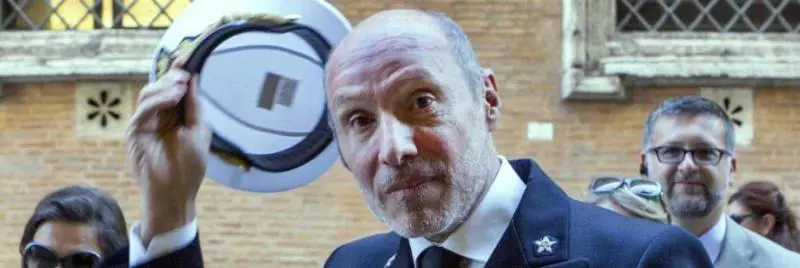 De Falco già di traverso. Non vota con Lega e M5S il rinvio per il dl Sicurezza
