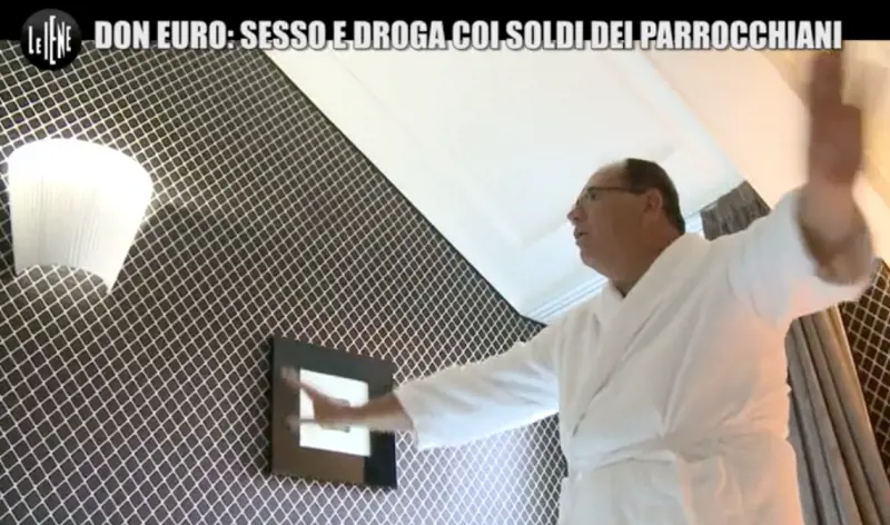 "Don Euro" incastrato dalle Iene: sesso e droga con i fondi dei parrocchiani