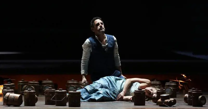 La morte di Euridice e il dolore di Orfeo in un mito rivisitato