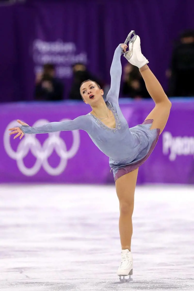 Atleta tedesca pattina sulle note di Schindler's List: "Sei insensibile"