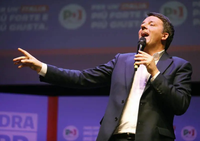 Matrix, Renzi come di Maio: scivolone sul congiuntivo