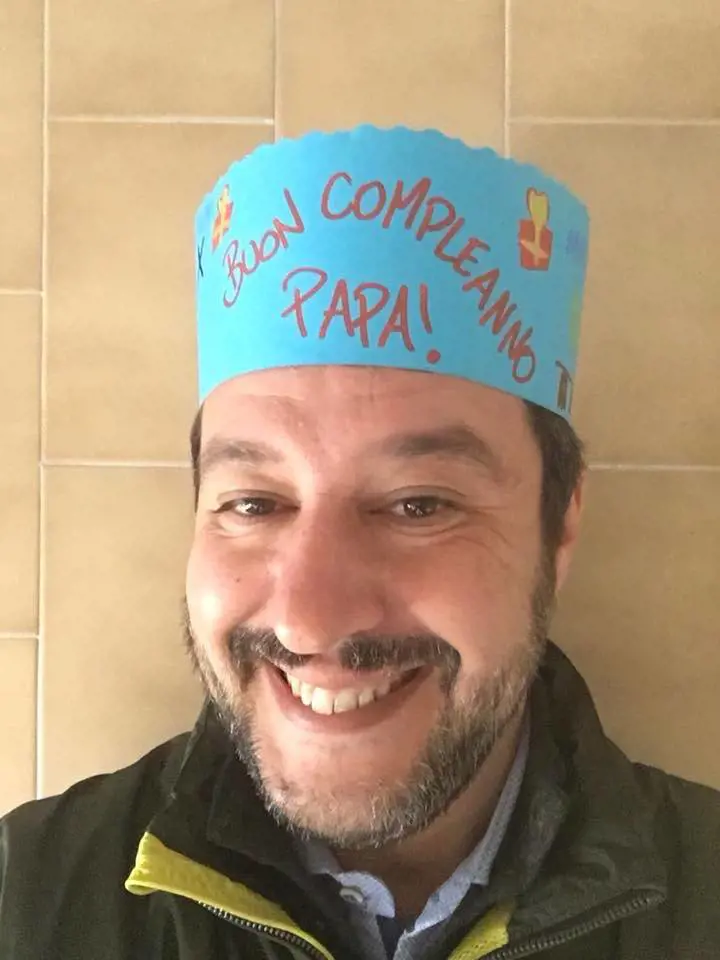 Salvini apre ai dem disponibili. La replica: "Governi con i suoi"