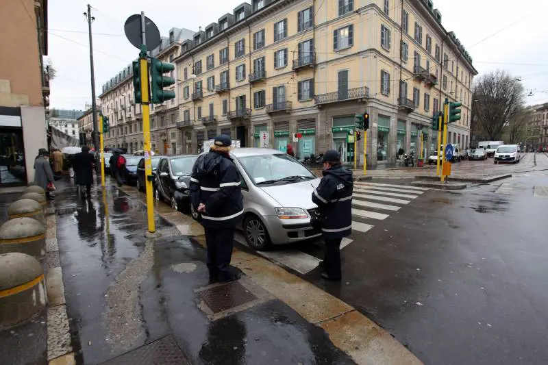 Il giudice di pace ferma Atm: "Nulle le multe degli ausiliari"