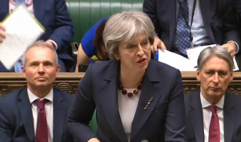 May-Putin, scontro totale. Diplomatici via da Londra Mosca: "Pronti a reagire"
