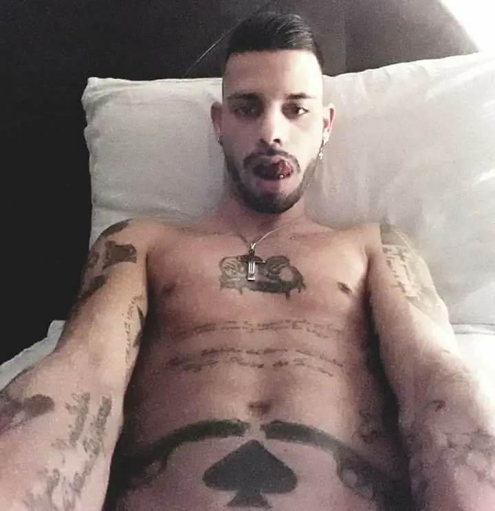Cantù, massacra il nonno: poi nottata con prostitute
