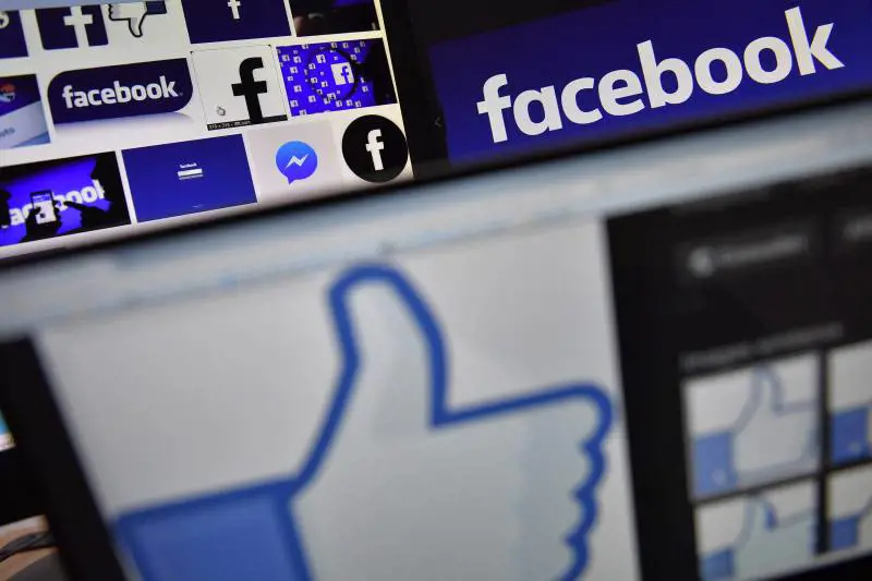 Congresso dà il via libera ai dati per l'Fbi. Allarme privacy negli Usa
