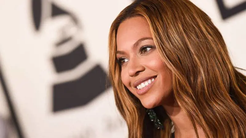 Beyoncé morsa in viso da un'attrice: è polemica
