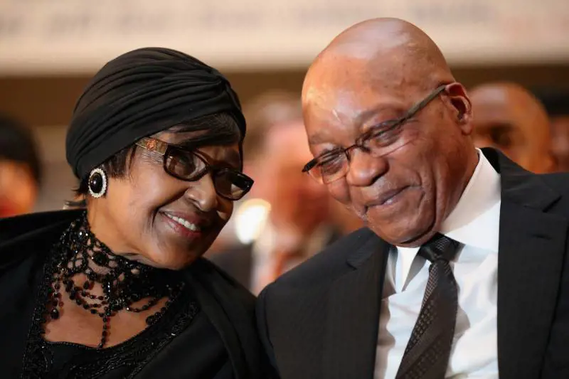 Morta Winnie Mandela, ex moglie di Nelson Mandela