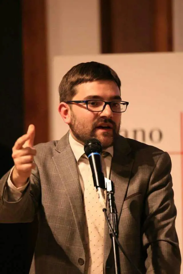 "Nelle moschee scelte dal Pd ora si fa il tifo per i talebani"