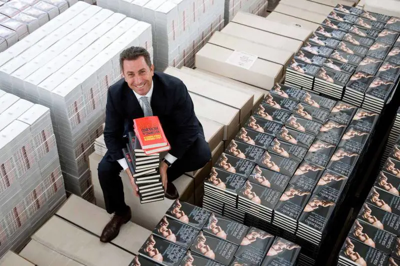 Azienda cerca 25 operai ma si presentano solo in 4