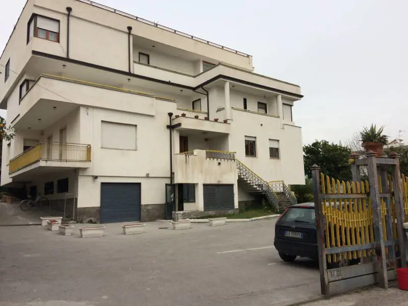 Struttura dove ha sede la moschea di San Giuseppe Vesuviano