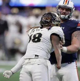 La bella favola di Griffin: primo giocatore nella Nfl senza una mano