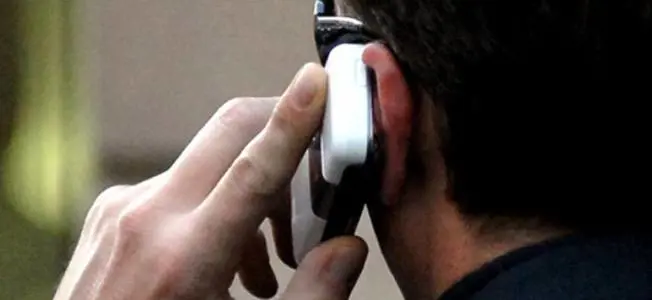 "Chiamo dalla questura", poi scatta la truffa al telefono