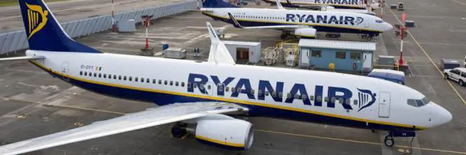 Volo Ryanair cancellato, addio matrimonio