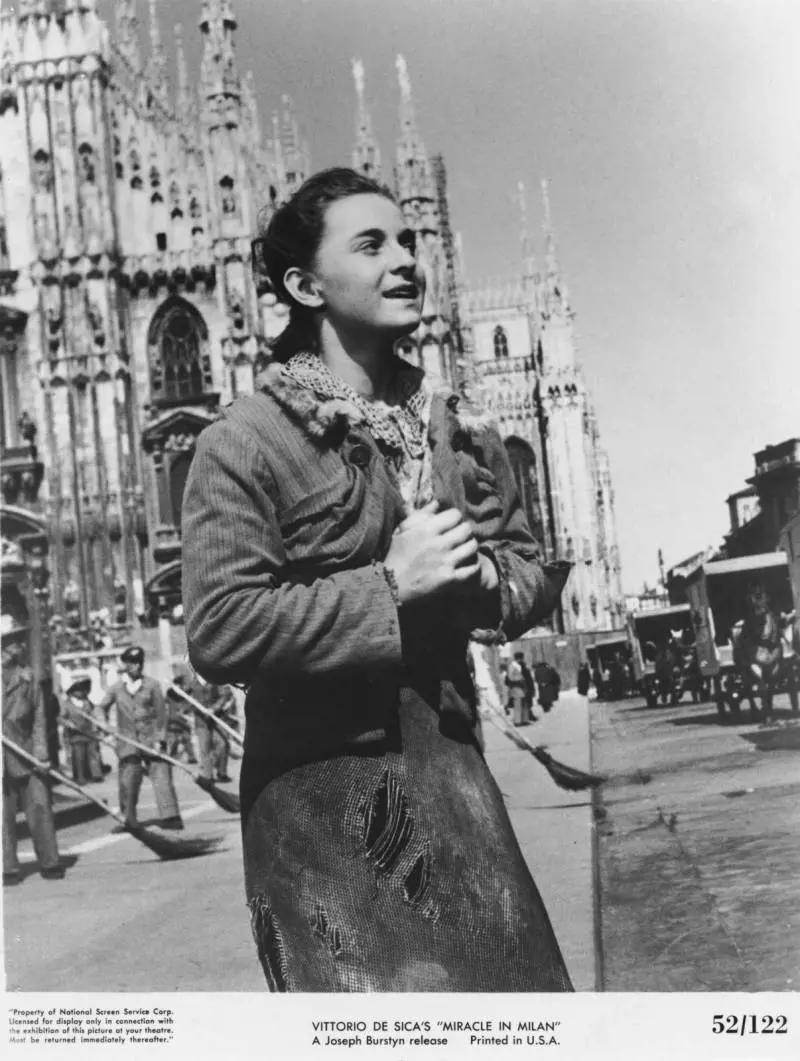 Un "Miracolo a Milano" riapre il Bianchini Film sui tetti della città