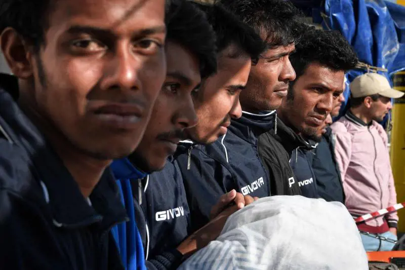 Sgomberata la "giungla" di Patrasso, hub dei migranti diretti in Italia
