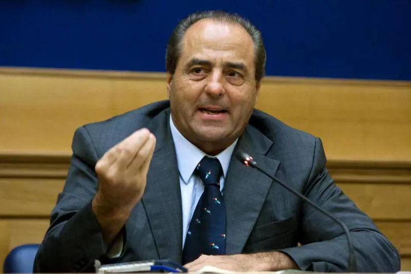 Il solito Di Pietro: "Ma quale riabilitazione, Berlusconi è un condannato che ha scontato la pena"
