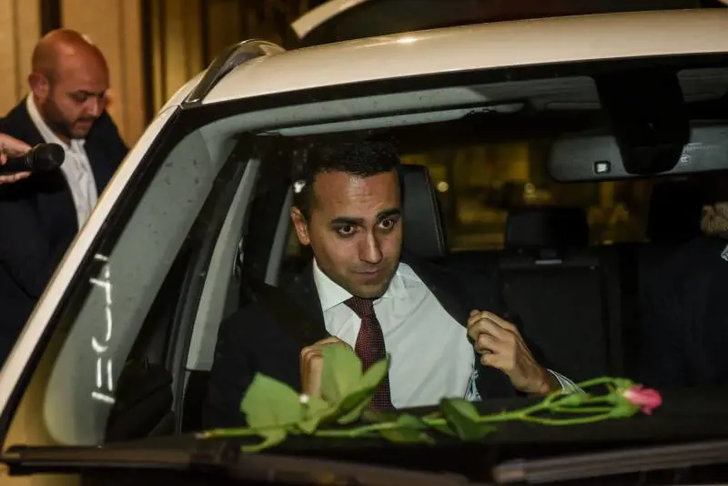 L'intesa resta bloccata su Luigino premier. Matteo: "Né io né lui"